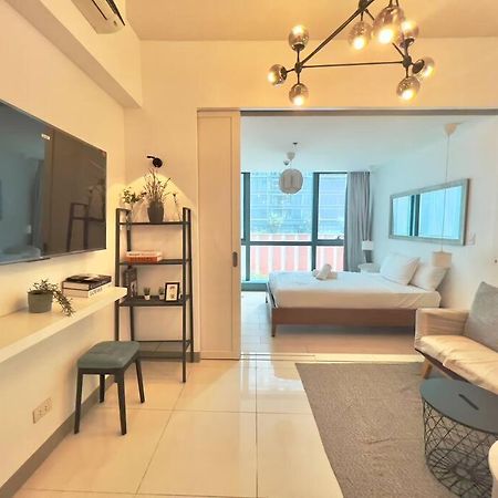 One Uptown Residences Bgc Taguig Esterno foto