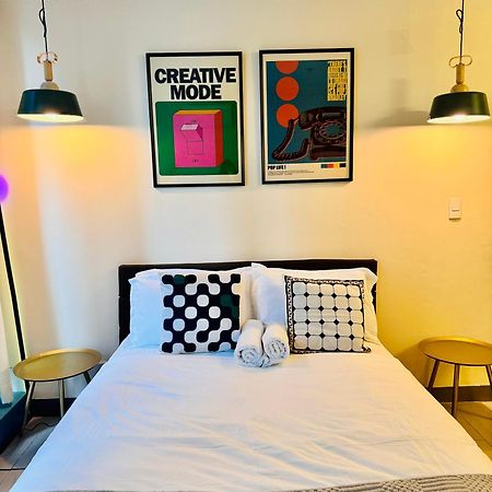 One Uptown Residences Bgc Taguig Esterno foto