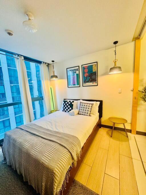 One Uptown Residences Bgc Taguig Esterno foto